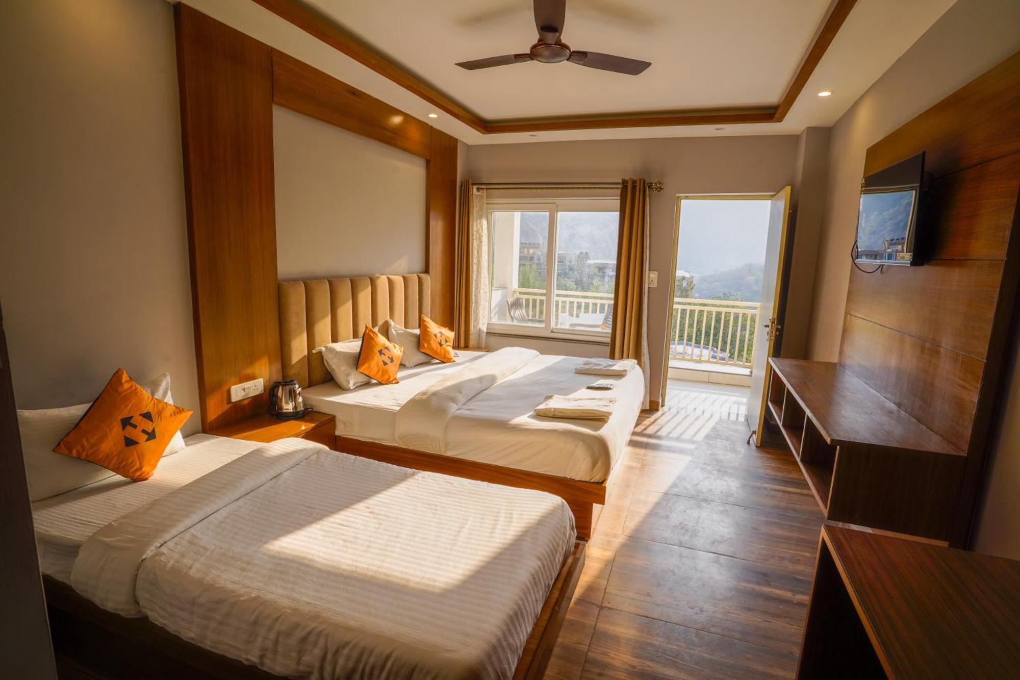 הוסטל Hide-In Rishikesh, Laxman Jhula מראה חיצוני תמונה
