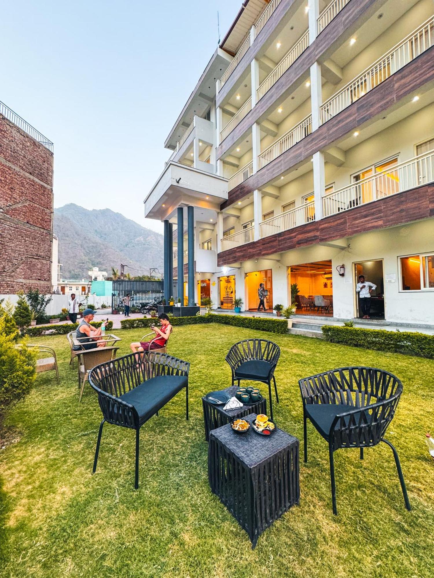 הוסטל Hide-In Rishikesh, Laxman Jhula מראה חיצוני תמונה